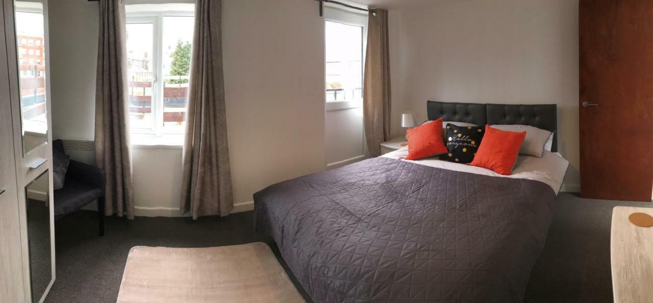 2 Bed Apartment With 2 Ensuites-Near Train Station /Mayflower /City Southampton Exterior foto